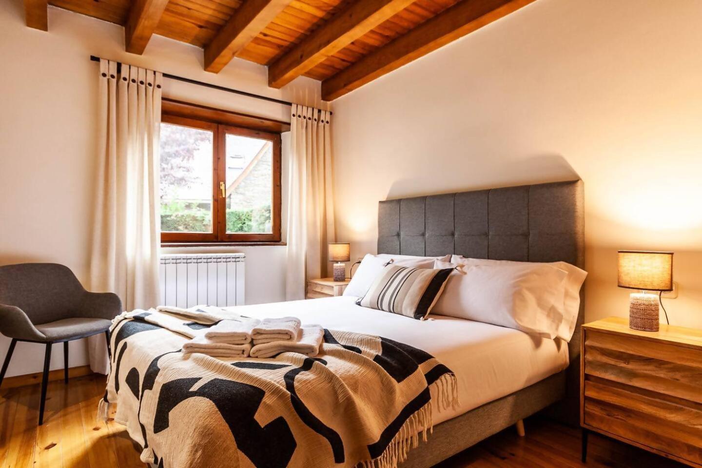 Espacioso Apartamento Con Jardin En Salardu Naut Aran Exterior foto